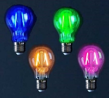 Gekleurde partyset met led filament lampen